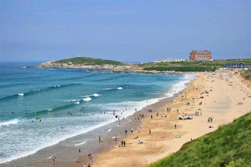 Large 5 Bed 3 Bath House 300 Meters From Beach And Restaurants New Quay Esterno foto